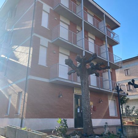 Hotel Ferrara Chianciano Terme Ngoại thất bức ảnh