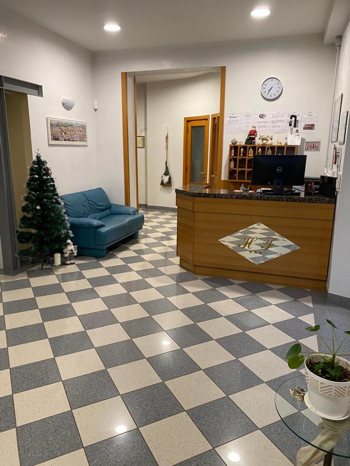 Hotel Ferrara Chianciano Terme Ngoại thất bức ảnh